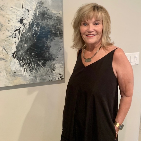 Meet your Posher, Cathy - Picture 5 of 7